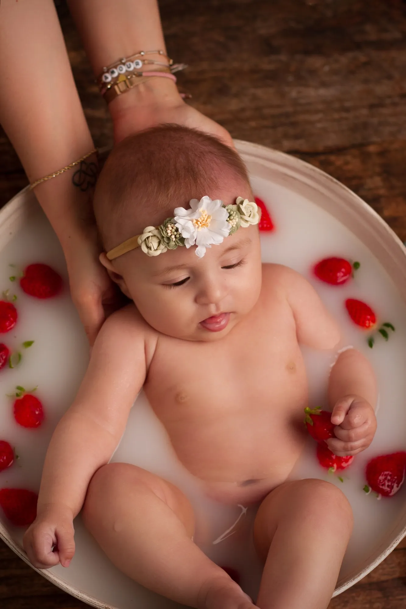 Séance bain de lait en studio à Knutange — Amélie Photographie (1)