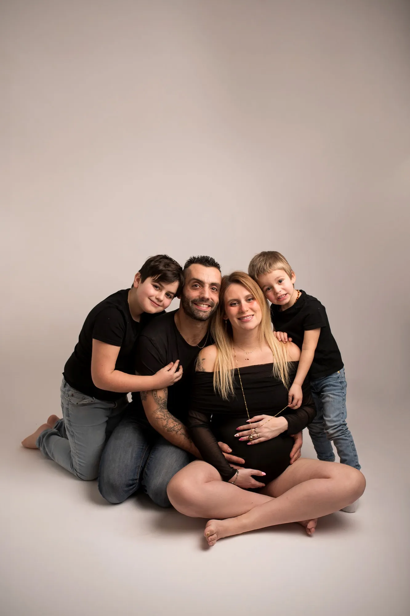 Séance grossesse en studio à Knutange — Amélie Photographie (1)