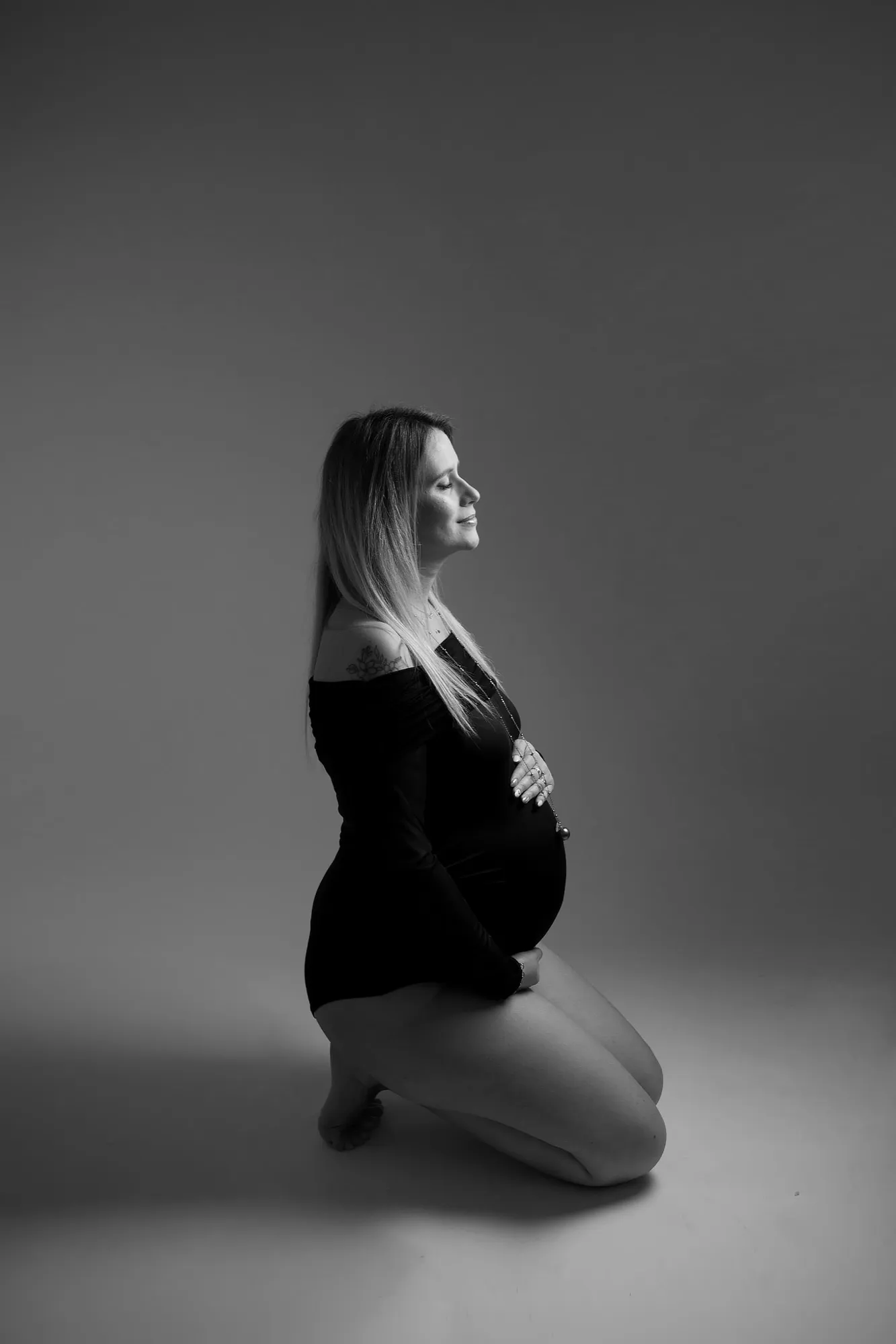 Séance grossesse en studio à Knutange — Amélie Photographie (3)